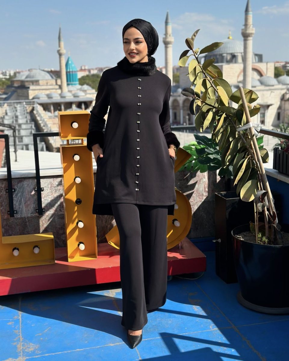 Oysho Kürklü Takım Siyah
