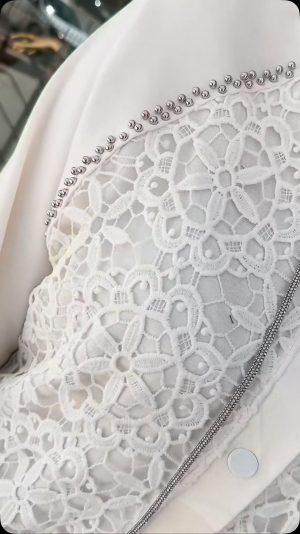 gupur-ceketli-ikili-takim-beyaz2