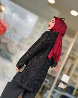 gupurlu-ceket-uclu-takim-siyah2