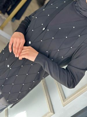 baklava-desen-tasli-triko-beyaz-siyah-bordo4