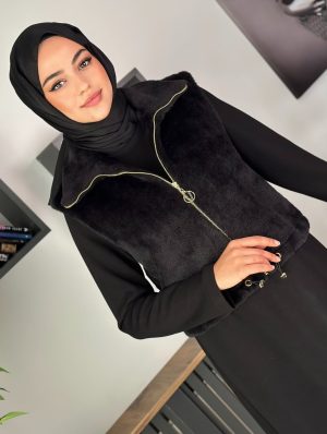 oysho-kumas-elbise-kurk-yelekli-takim-kahve-siyah-3