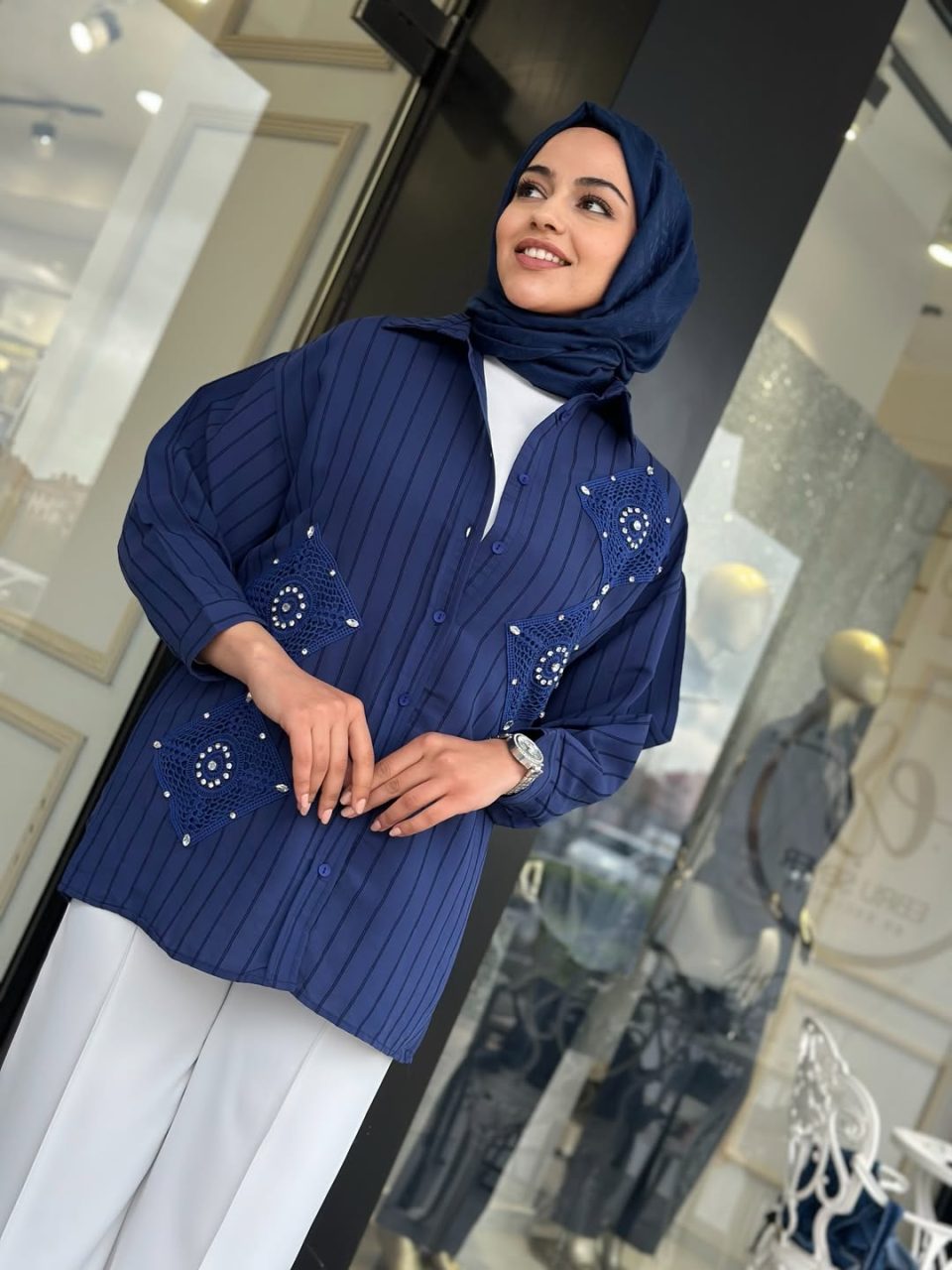 Motif Detaylı Gömlek - Mavi / Krem