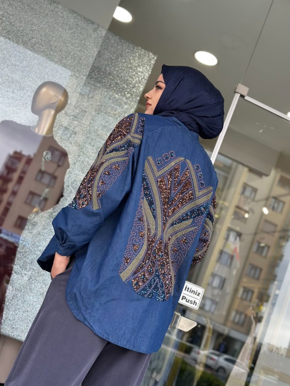 Payet İşlemeli Tensel Kot Kimono