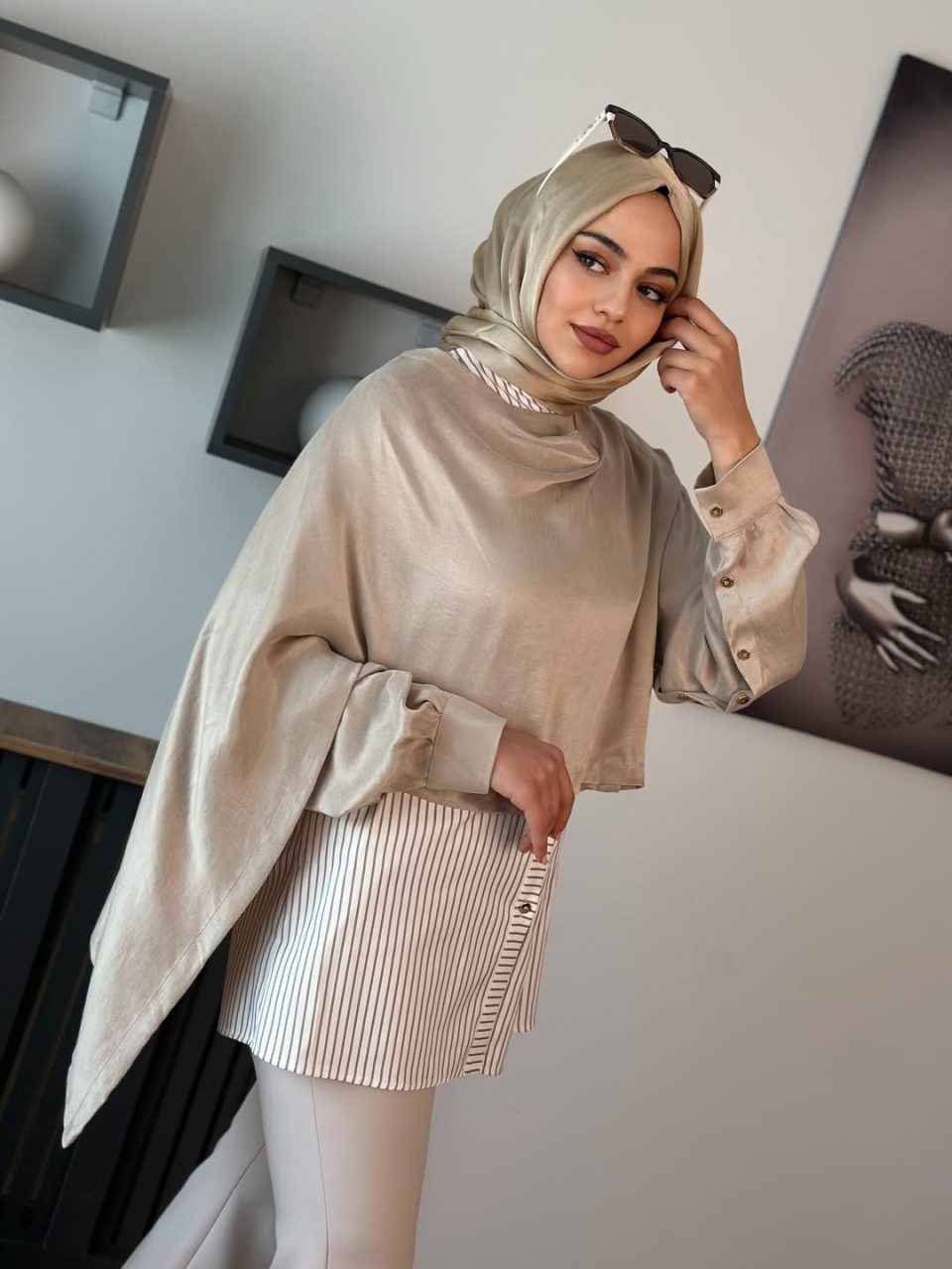 Tasarım Degaje Yaka Pelerinli İç-Dış Takım - Bej / Indigo / Kahve